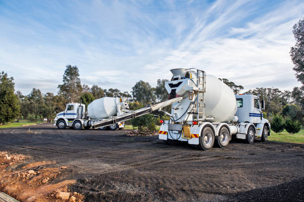 Best Concrete Sidewalk Installation in Hazelwood, MO
