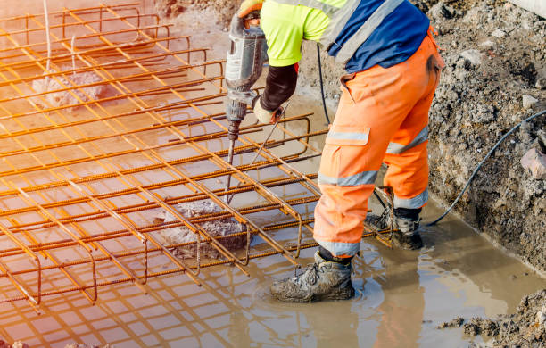 Best Concrete Removal and Replacement in Hazelwood, MO